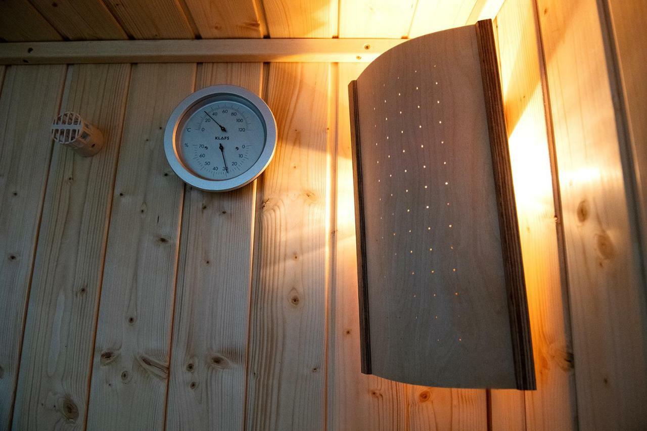 Sauna - Flexible Selfcheckins 6 - Zagreb - Garage - Electric Vehicle Ccharger - Loggia - New - Luxury - Apartments Repinc 6 المظهر الخارجي الصورة