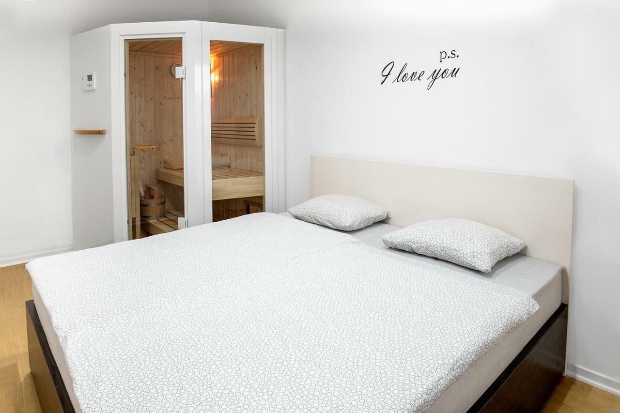Sauna - Flexible Selfcheckins 6 - Zagreb - Garage - Electric Vehicle Ccharger - Loggia - New - Luxury - Apartments Repinc 6 المظهر الخارجي الصورة